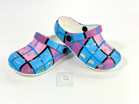 Clogz SALE - (Size EU 28) + 2 Random Jibbets  (FREE p&p UK only)